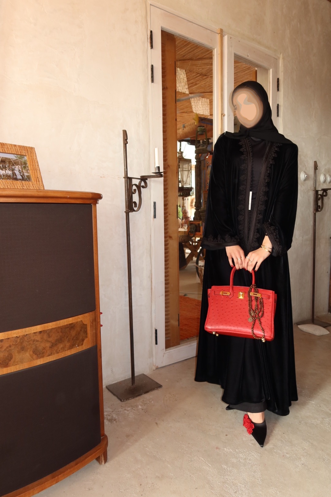 29ea5f0a-921b-4791-aba7-94ecf24e8135-2